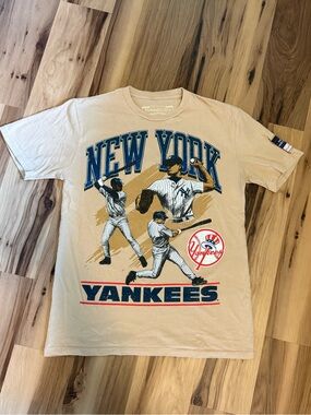 Yankees tshirt